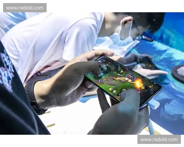 DOTA2使者引领新时代电竞潮流探索玩家精神与团队荣耀